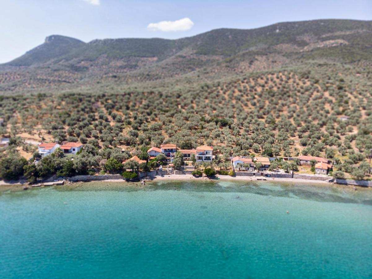 Villas Nies Seaside Appartments Sourpi Eksteriør bilde